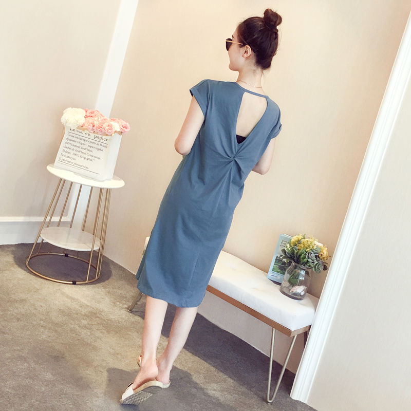 女人“露”点就不正经?看下面女人真大胆，妩媚性感惹人怜