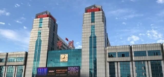  【我国】我国最发达的高铁站，联通各个省会，至今无站可超越