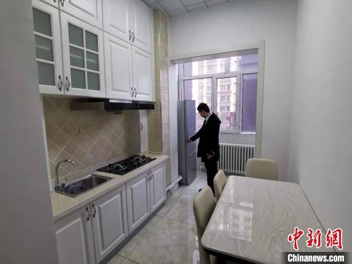  「人才」中国最东地级市：市长发暖心“金钥匙” 新进人才拎包就