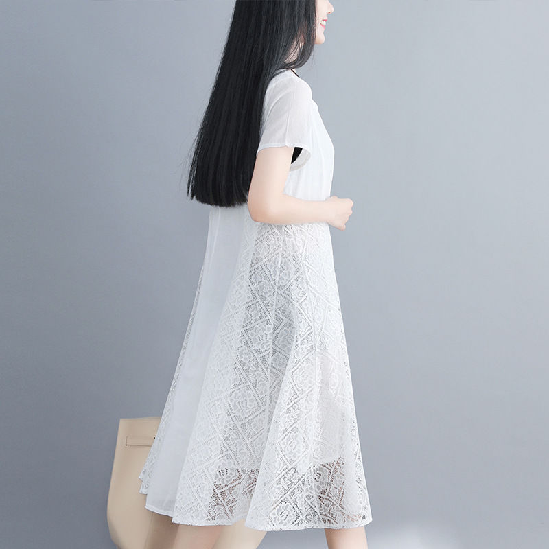 40以上女人，早秋尽量别穿不过膝短裙，这种过膝长裙，优雅显瘦