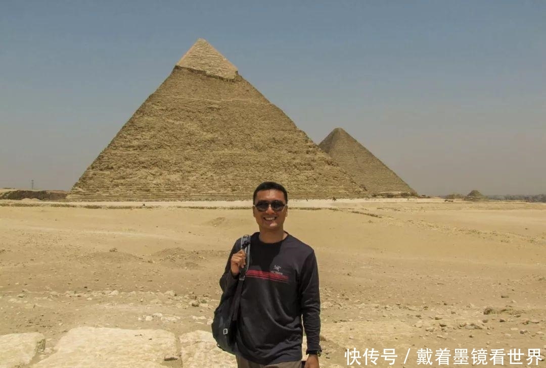 不敢相信,我发现了一个金字塔的神秘入口