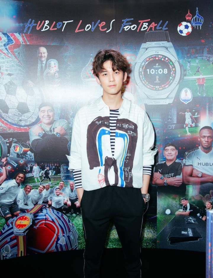 看吴磊这枚小鲜肉的穿搭，我也想要这么穿，同意的举手