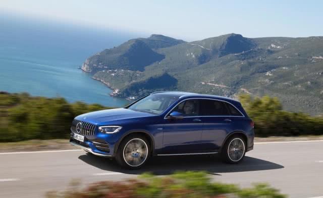 #梅赛德斯#新款AMG GLC 43,390马力性能机器起价65.88万元