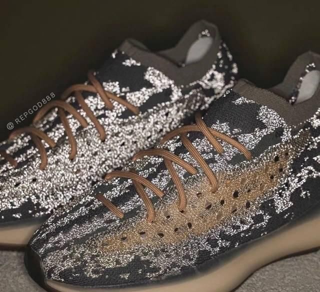  开启抽签发售：业务量挺大，Yeezy 380新＂Mist＂颜色29店摇签开售，速备案！