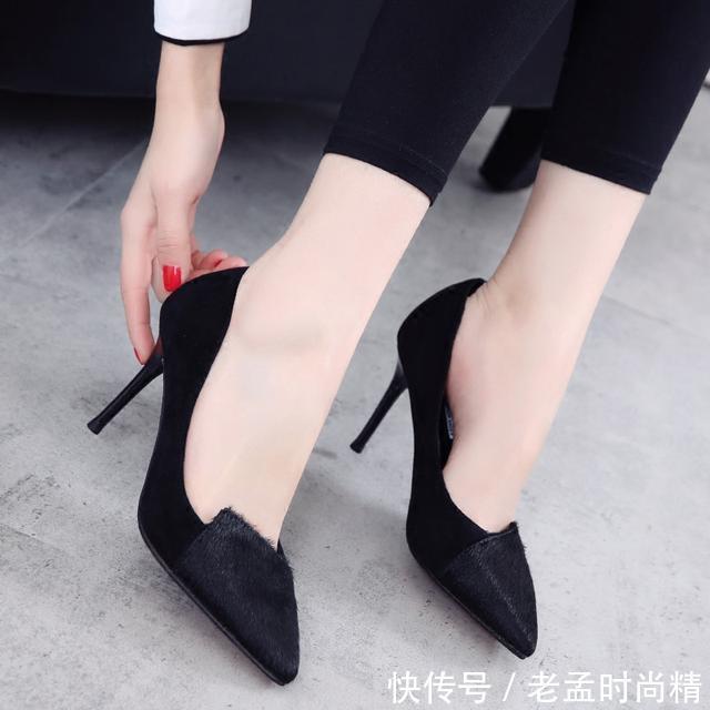上身|尖头高跟鞋美腿混搭风,上身红玫瑰般娇艳