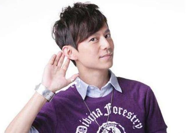 问题疫苗引发明星众怒,纷纷声讨谴责,唯独蒋勤勤理智发文回应!