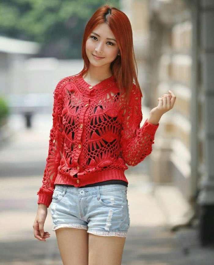 紧身裤充满了迷人的魅力感更显端庄又有韵味,有青春活力的气息