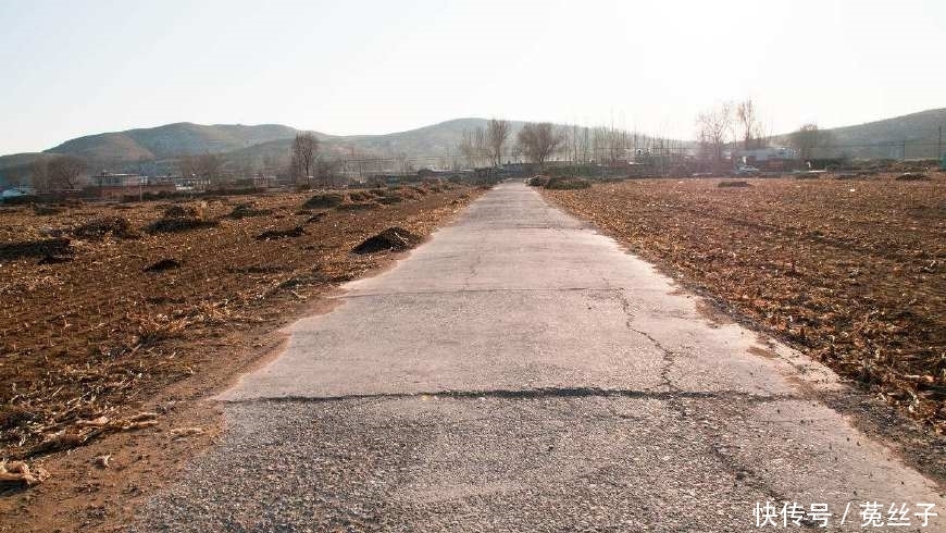 明年开始，农村这3个“黄金”位置即将“被占”，有人要发大财了