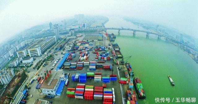 广东这个城市GDP近万亿被归为“二线城市”只因广州深圳太强