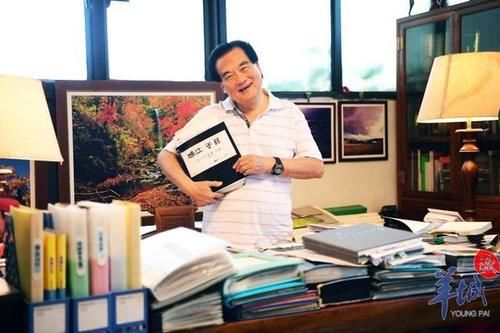  摄影师|50年，30余万张照片，这位广州摄影师用影像讲述社会发展