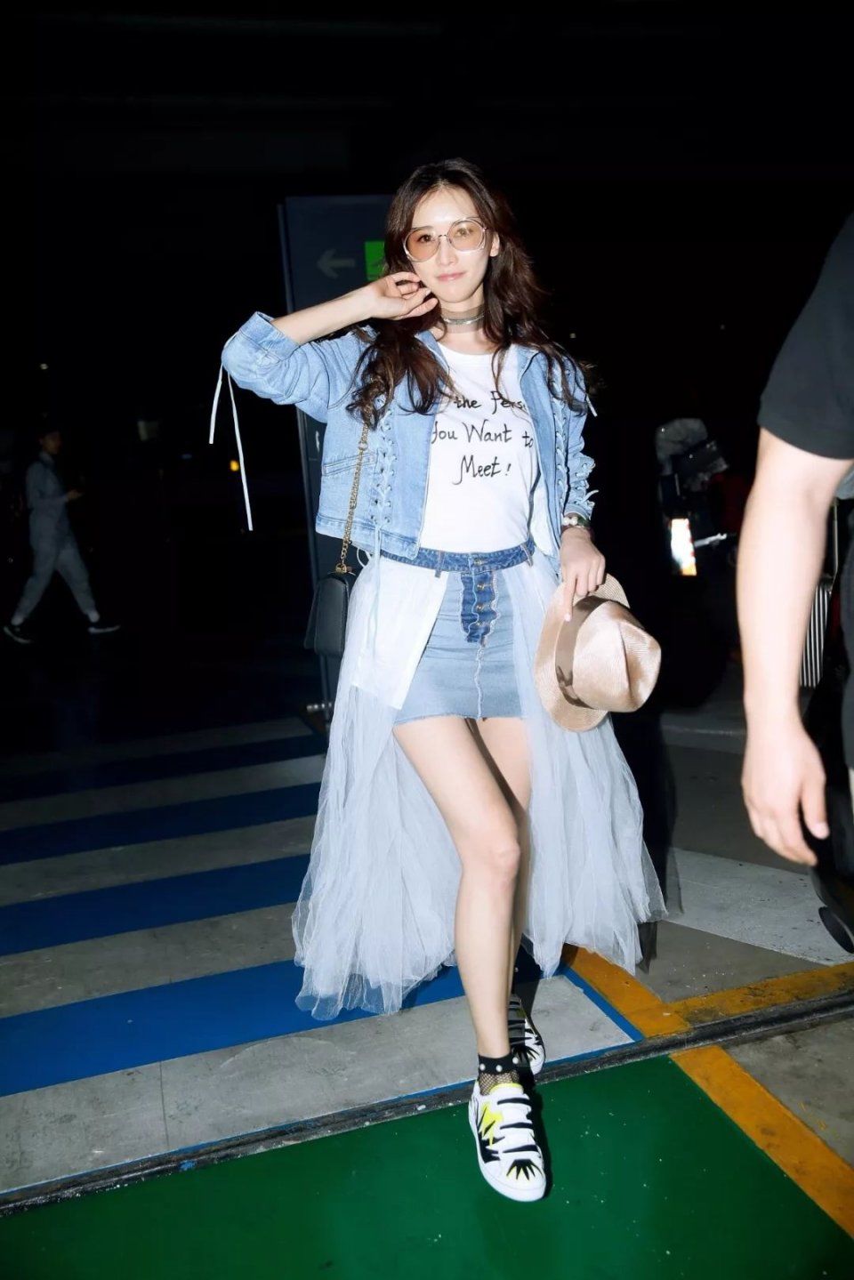 仙气十足的“蚊帐裙”，赵丽颖、郑秀妍、林志玲已经穿得不亦乐乎