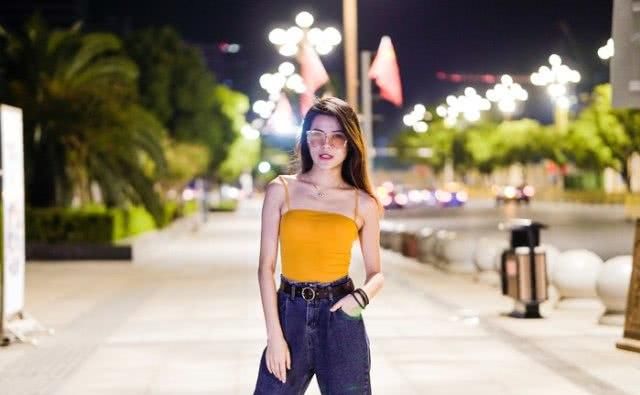 女神自驾哈弗H6日记探寻英雄故里，跨越时空聆听革命第一枪