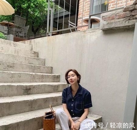 『奶奶衫』五款必穿单品,时髦洋气又显瘦