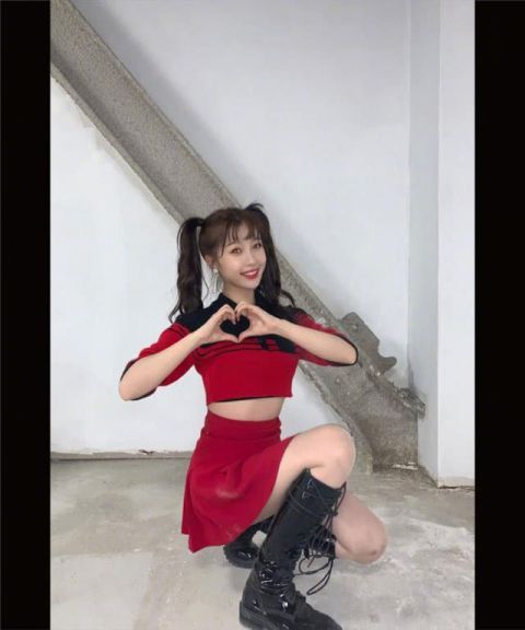 【蝴蝶结】初夏时节,选择清新元气短裙装穿搭,解锁解暑造型成为首选