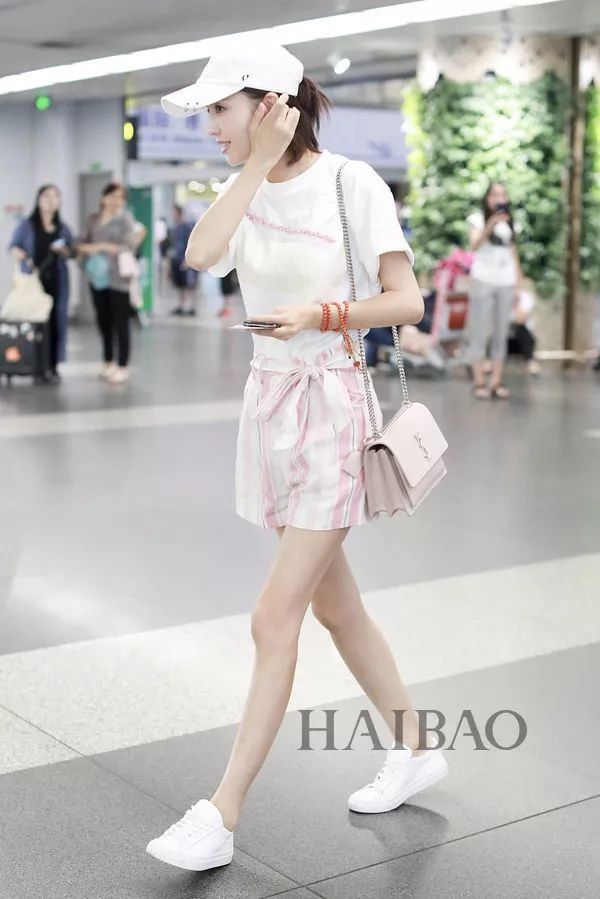 刘诗诗击破离婚传闻!周迅窦靖童这是什么情况?【海报街拍】