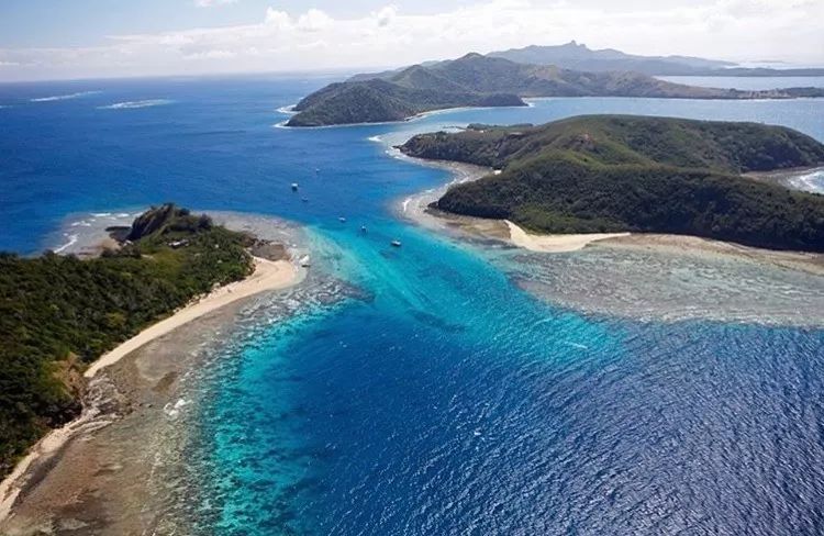 全球唯一没有癌症的国家！跨双时空！比马代便宜，比塞班纯净...