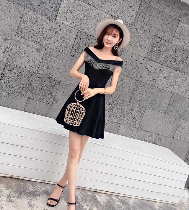 哇塞！这么美的连衣裙，真的是头一次见，一口气买了三件，大爱啊