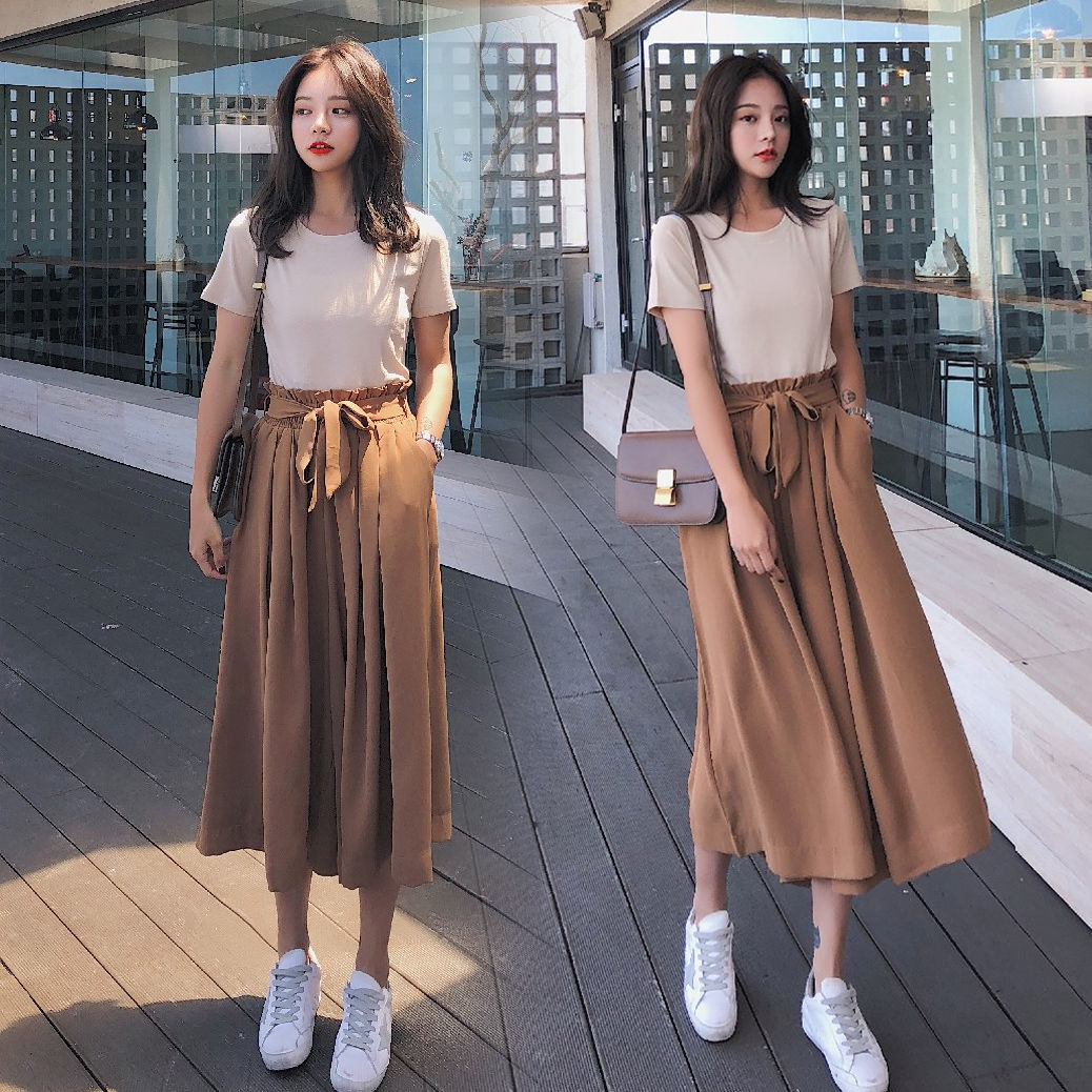 这种套装一出来，家姐就把连衣裙全扔了，凉凉大方又美嫩，洋气爆