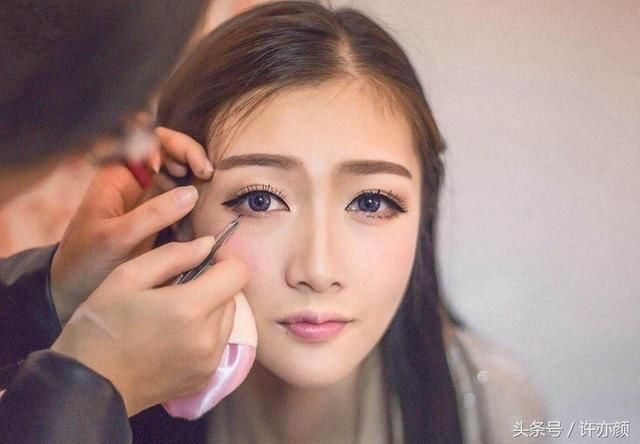 女生这3个地方越大越好看，你有几个?