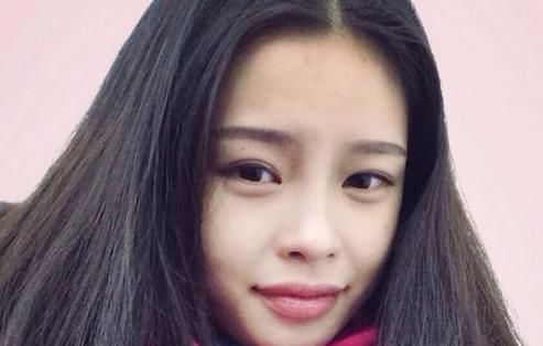 『女性』分不清“卧蚕”和“眼袋”?专家告诉你区别在哪,女性了解下