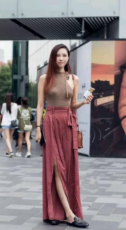 三里屯街拍 展现你的少女情怀和可爱