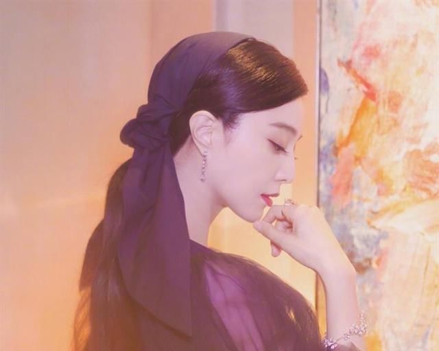 夏日不做蓬头乱发的猪猪女孩 范冰冰的发带轻松拯救你