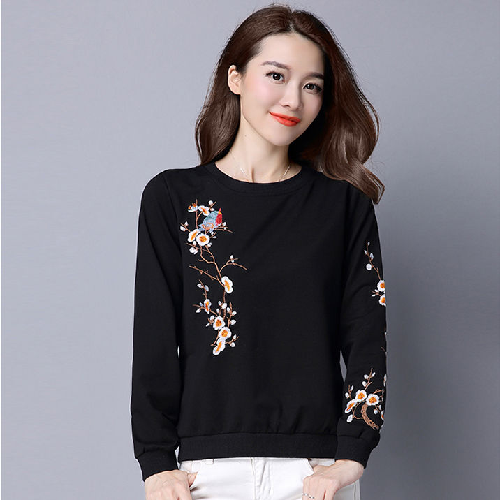 难怪，胖大姐裙子也不穿了，今秋流行卫衣+萝卜裤，超美超好看