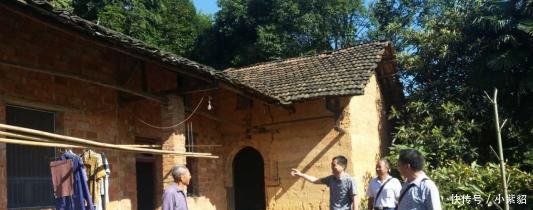 农村盖房子, 县城买房子, 农民仍要租房子, 是好日子不知道过吗