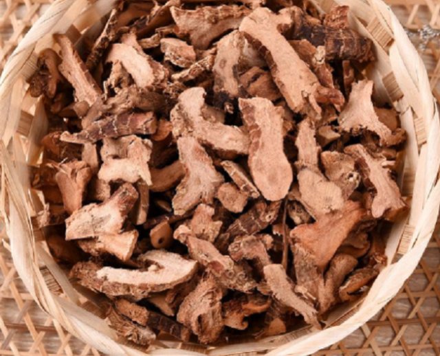  药用价值|有种植物名叫良姜，过去农村很常见，如今观赏价值和药