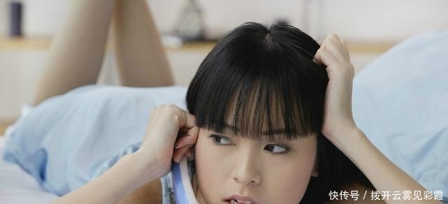 「女生」女生有这4个习惯,会让嘴唇变丑!尤其第1个,不改掉很难提升颜值
