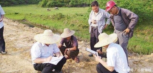 下半年, 这几个证件将停办, 还没拿到手的农民抓紧了, 小心吃亏！