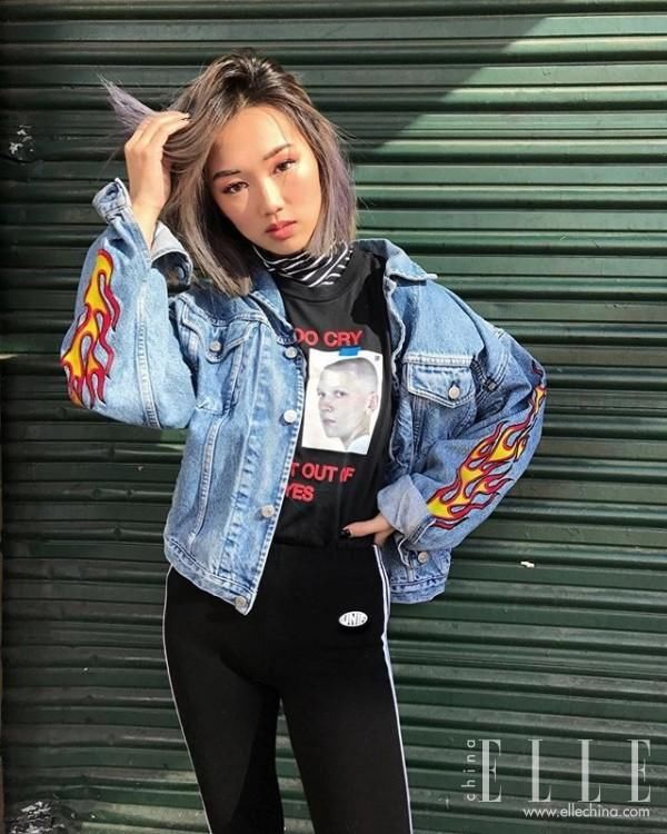 Baby大秀身材，运动潮搭竟靠它?