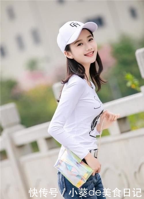 『气质』黑白搭配的效果,给人时尚大气的感觉,彰显现代年轻女性的气质!