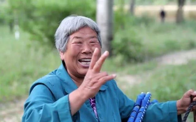 农村俗语：一年两个春，带毛的贵似金，啥叫两个春？带毛的为啥贵