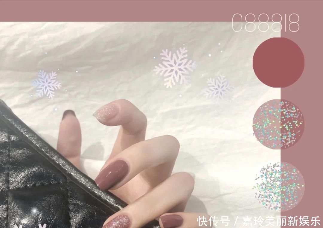  感觉@2020早春仙女美甲攻略，涂鸦美甲可爱，草莓美甲温柔有治愈力