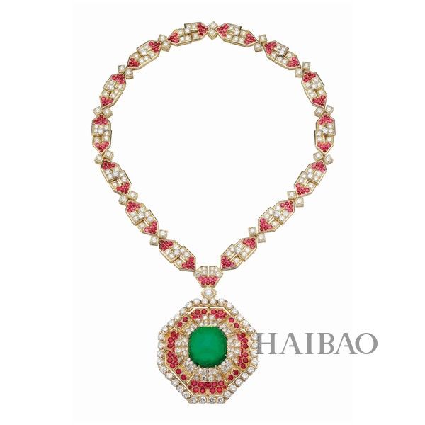 周迅被戏称为＂从十岁起就开始抽烟的如懿＂?但再出戏的大烟嗓也