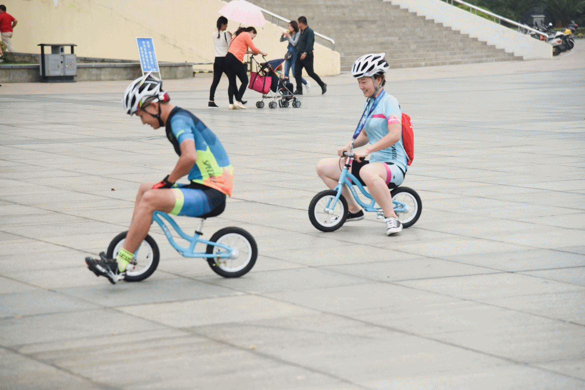 鼻子上为什么会有黑头？本文黑头图片高能警报，没做好准备勿看！