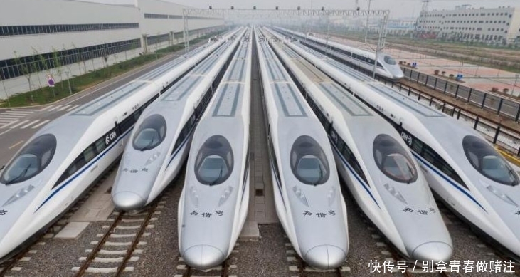 我国高铁每年都赔钱，为何还在一直修建？这才是真正目的
