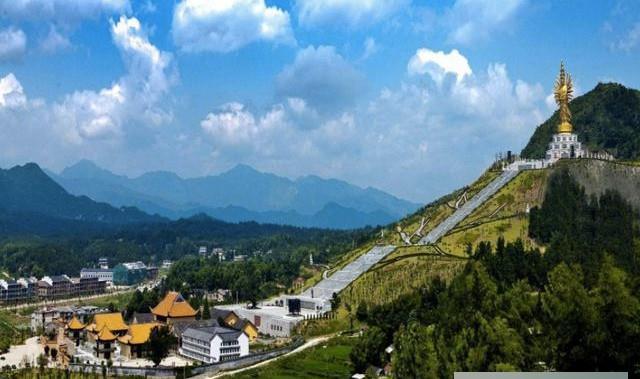 长沙一个经济超过1000亿的县，刚被撤县改市