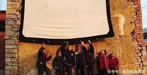 10张老照片，农村生活的记录，满满的时代感，90年代的女性那样美