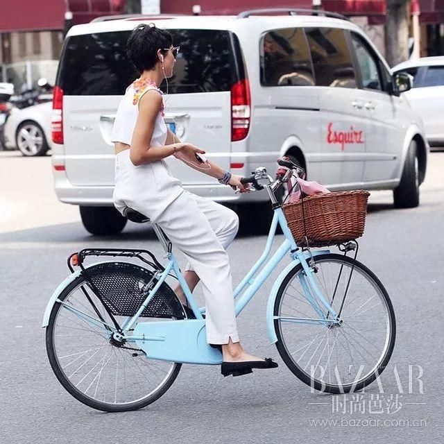 热到融化，除了这件衣服我什么都不想穿！