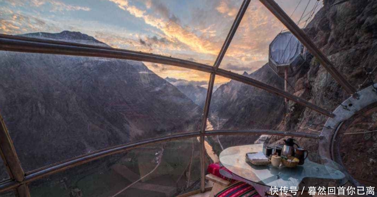 建在山壁上的酒店:床下就是万丈悬崖,这样的酒店你喜欢吗?