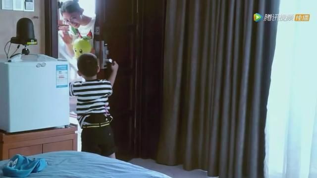 何洁为儿子怒斥媒体：你的良心被狗吃了么！