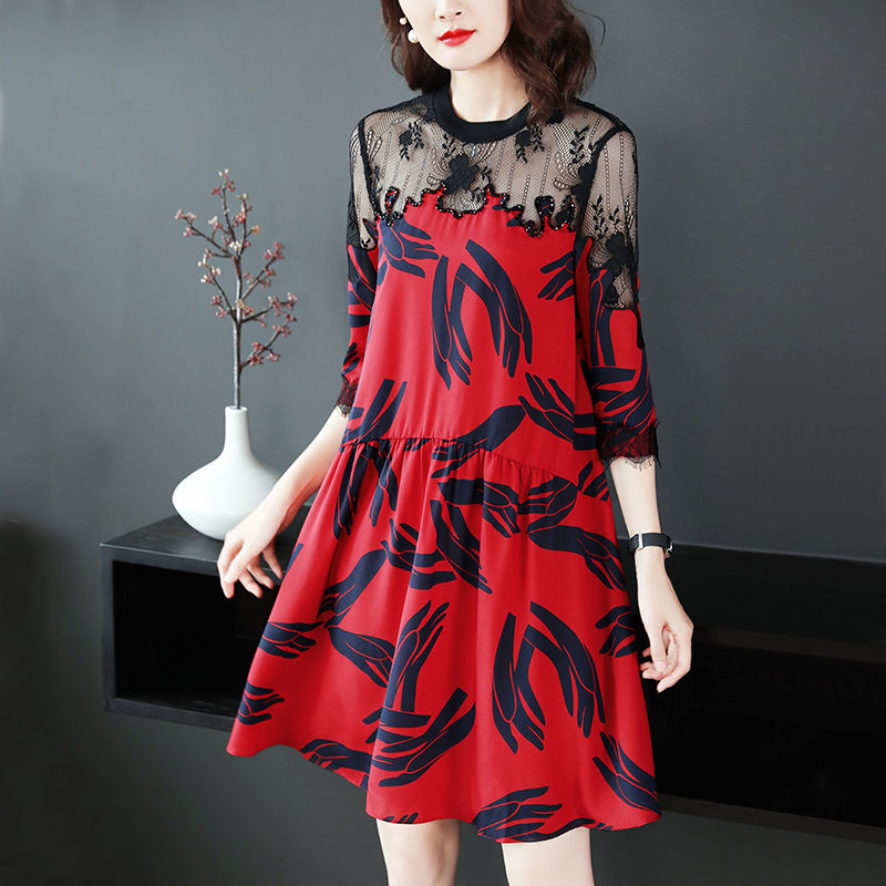 刚入伏，再没钱也得买件清凉装，要不怎么度过40天气，贼凉爽