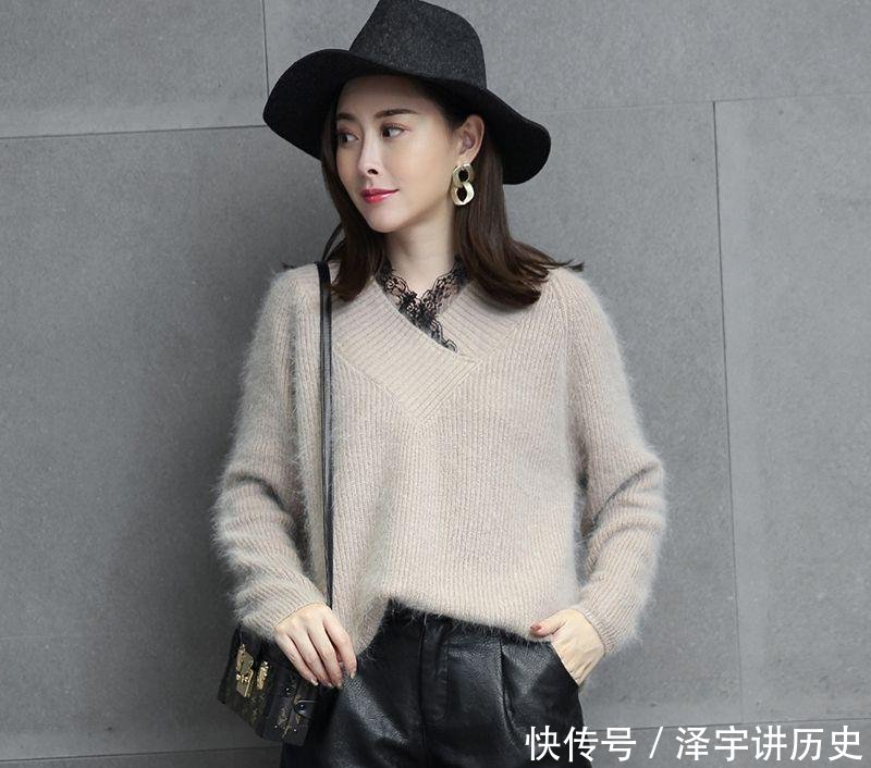  「不兴」多嘴一句毛衣不兴了! 时髦780后都穿羊绒衫+裸靴! 巨美嫩