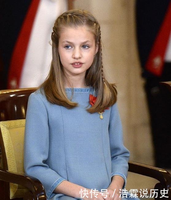 储太美了!以为气质出众,却意外败给了主修课程