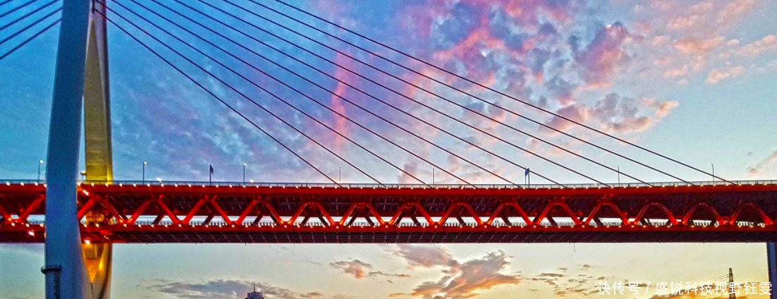 我国三大网红城市，重庆多年占首位，成都却跌出前三，新入榜的是