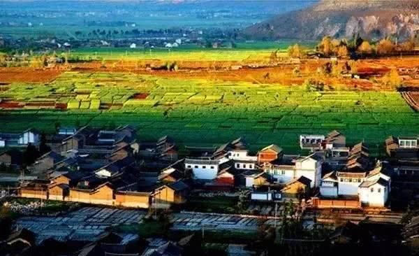 最美的享受，不用出国门，找一个小镇，任时间慢慢流淌