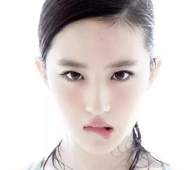 男人眼中素颜和化妆的女人,差别竟然这么大,你中枪了吗?