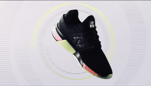 时尚时尚最时尚:索尼、New Balance合力造了双墨水屏运动鞋